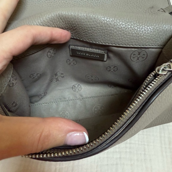 Tory Burch Britten Handbag - Picture 9 of 12